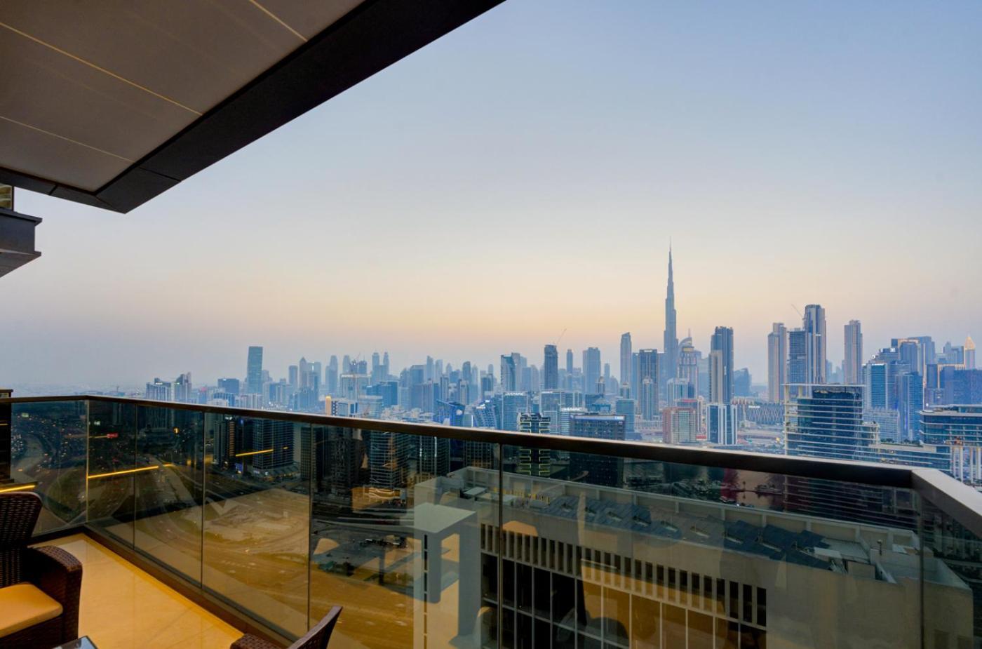 Luxury 1br Burj Khalifa View Business Bay Apartment *